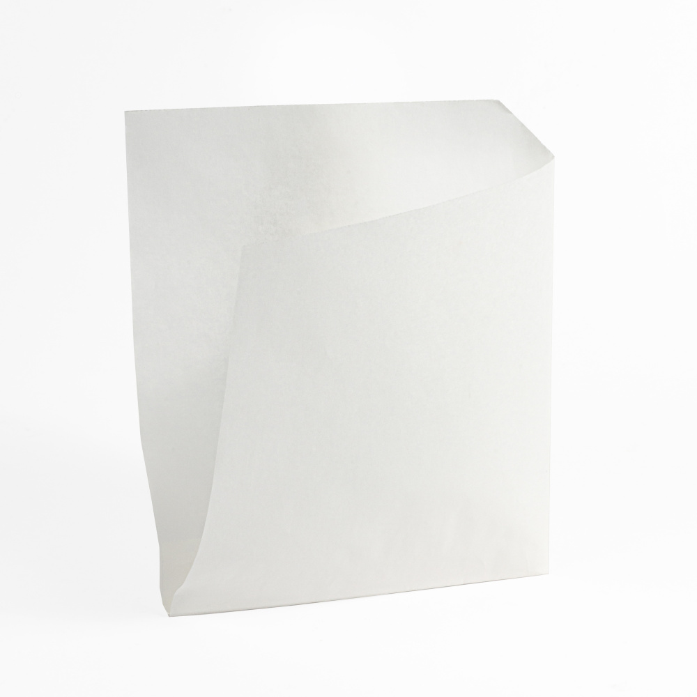 Бумажный  уголок Уголок белый 150*170 мм